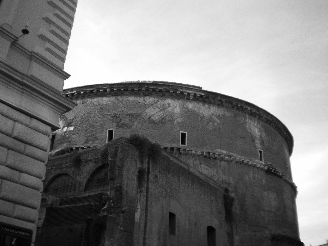 pantheon rome wall back